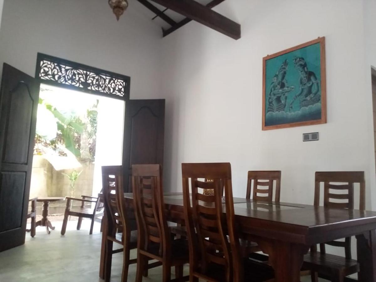 Villa Conch By Om Hikkaduwa Ngoại thất bức ảnh