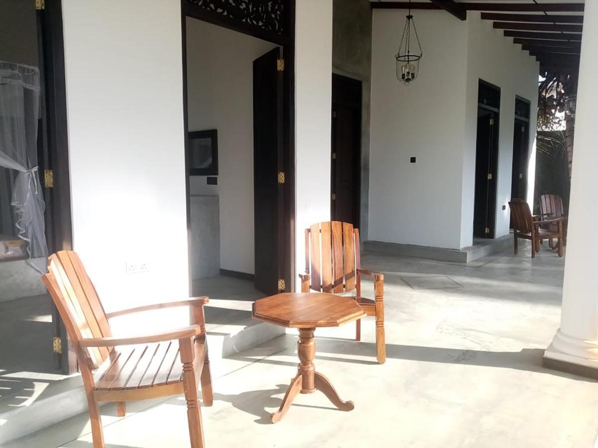 Villa Conch By Om Hikkaduwa Ngoại thất bức ảnh
